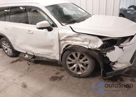 2024 Toyota Grand Highlander Limited из США, поврежденный, VIN 5TDAAAB58RS042149